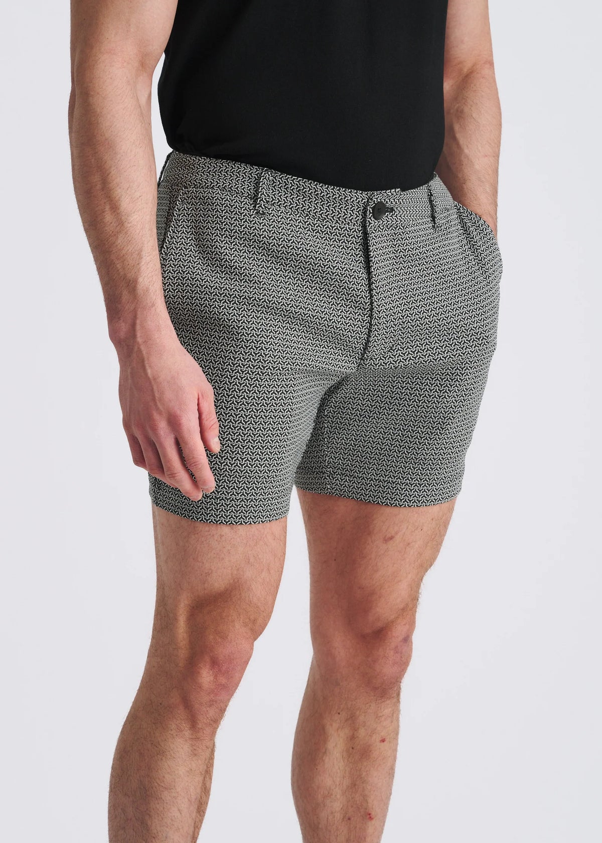 Textured Stretch Chino Short (Black/White)
