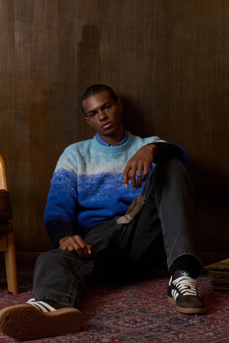 Gradient Knit Crew (Blue)