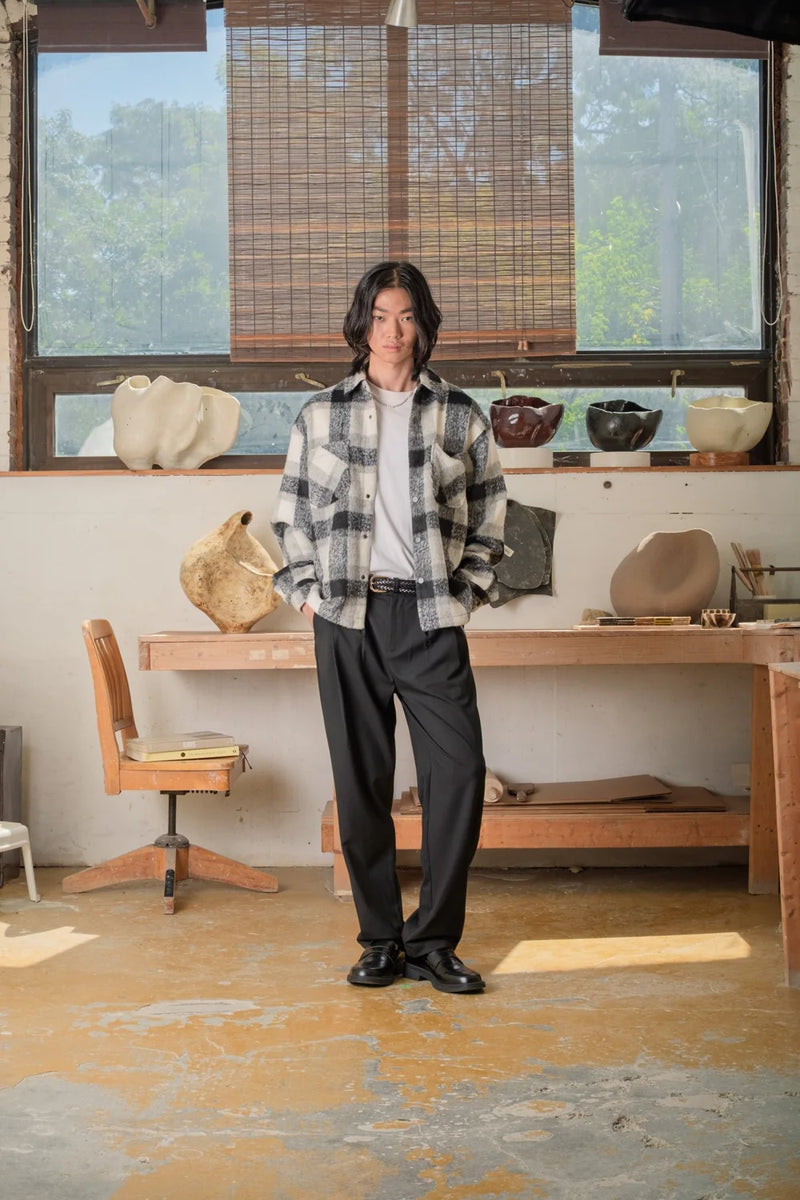 Snap Plaid Overshirt (Black)