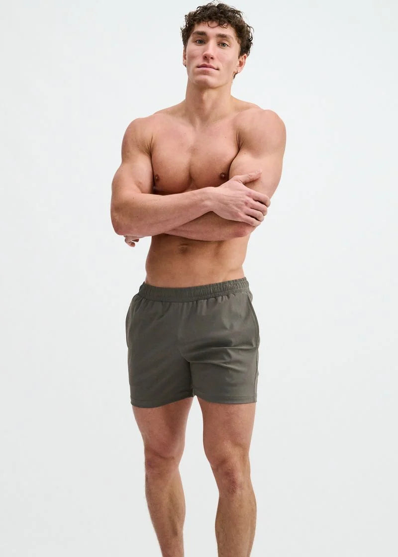 Textured Mesh Performance Shorts (Concrete)