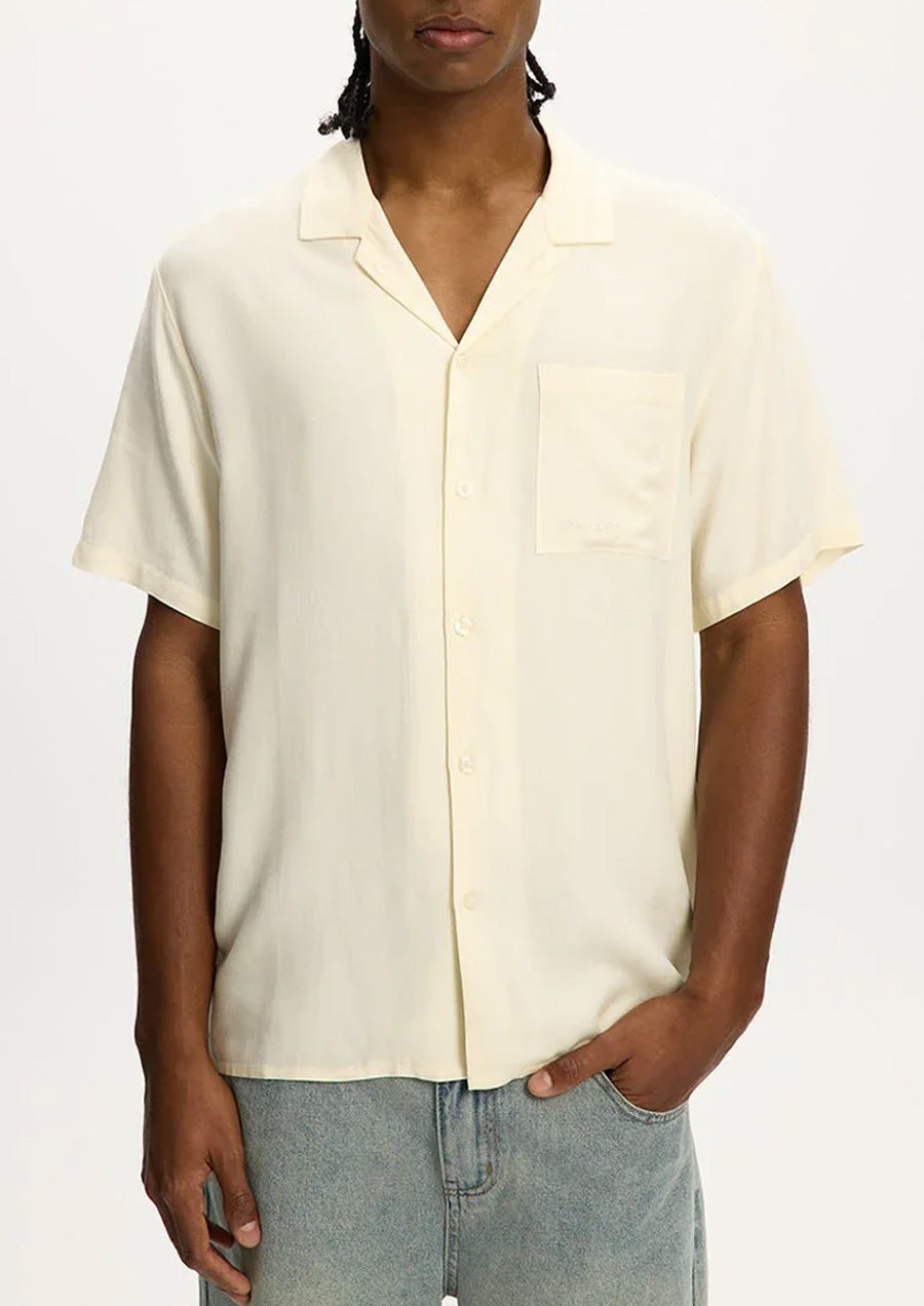 Essential Beach Shirt (Flat White)