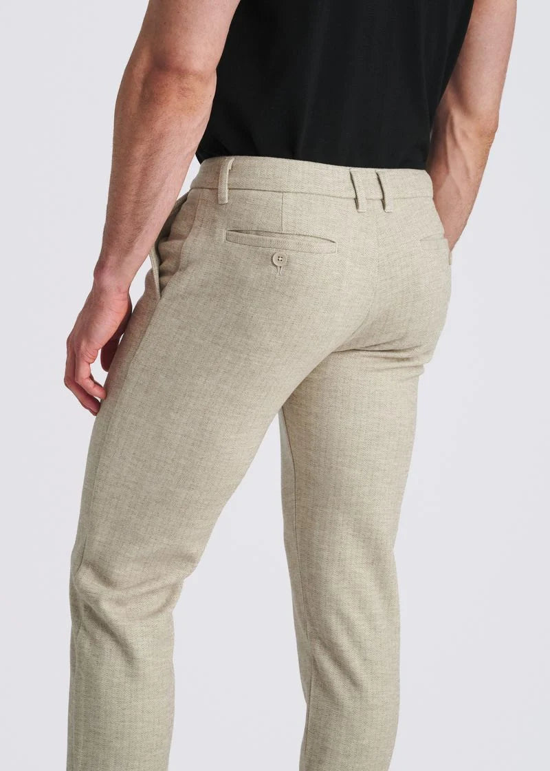 Wool-Look Stretch Knit Pants (Mocha Herringbone)