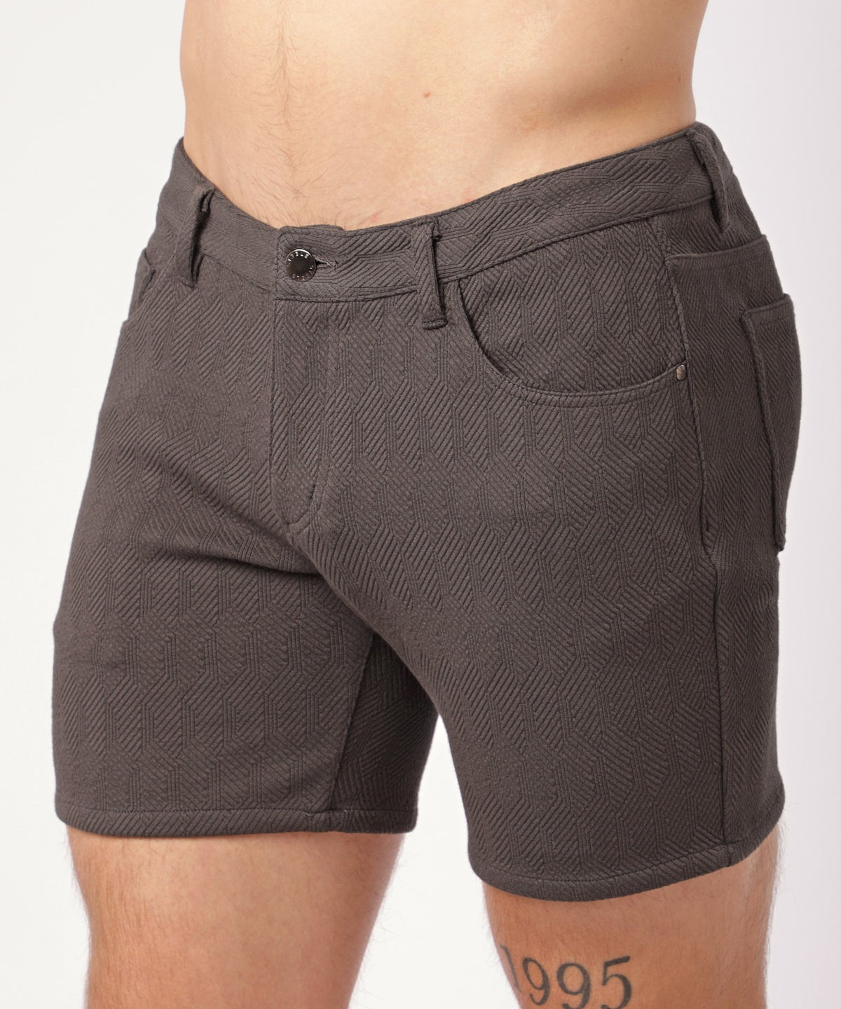 Jacquard Stretch Knit Shorts (Obsidian Zigzag)