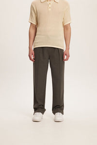 Pintuck Dress Pant (Dark Gray)