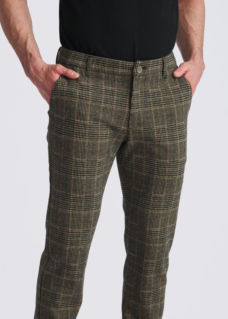 Wool-Look Stretch Knit Pants (Khaki Plaid)