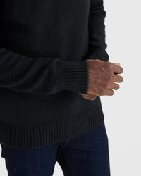 Hooded Sweater (Black)