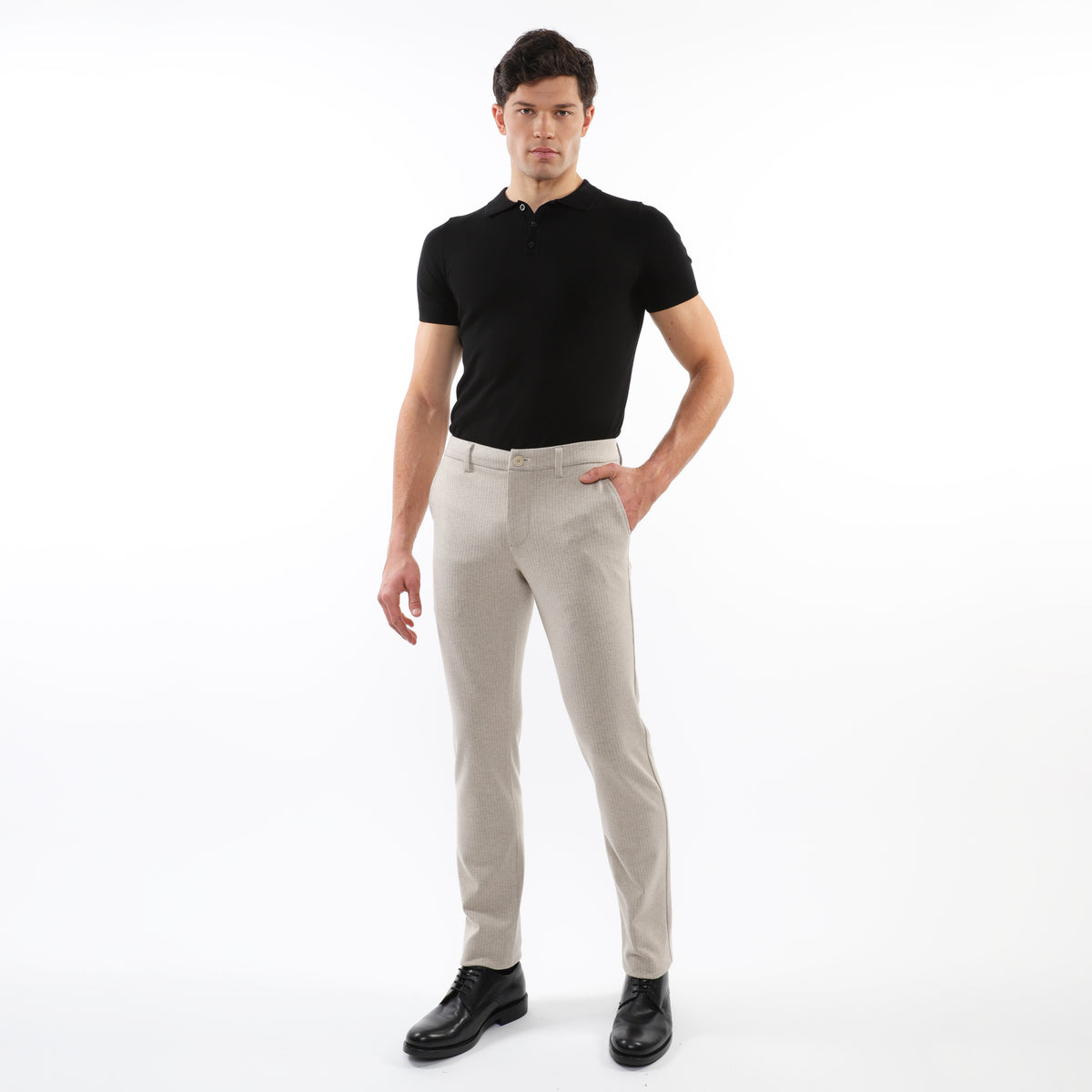 Wool Look Stretch Knit Pants (Milk Pinstripe)